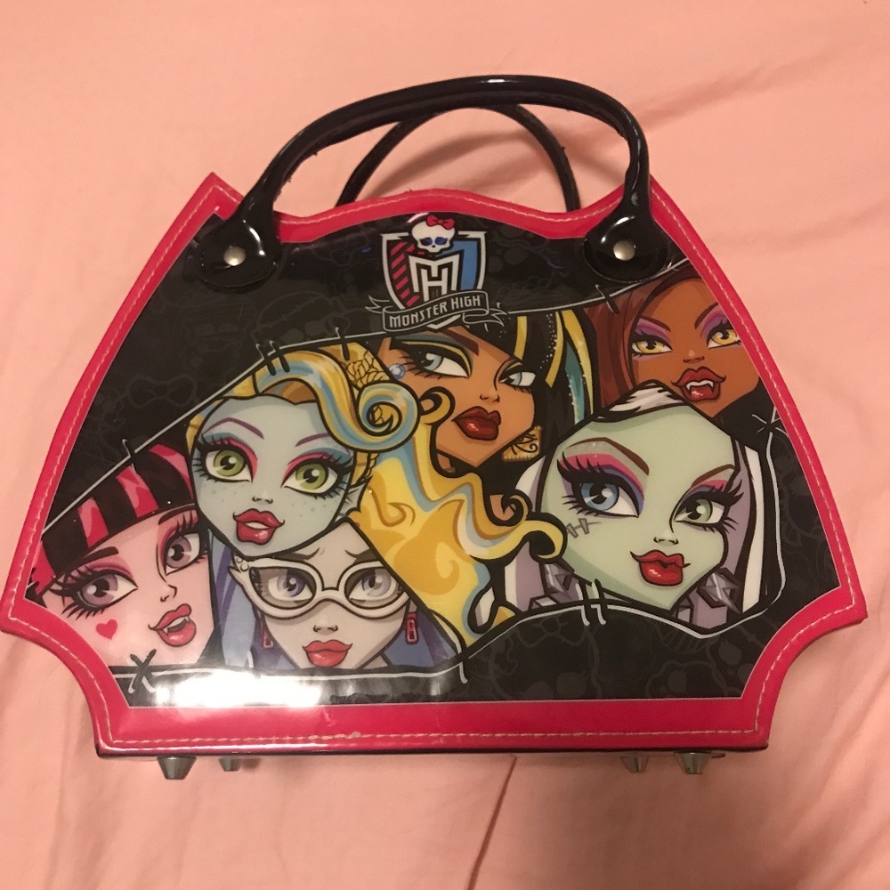 Monster high purse